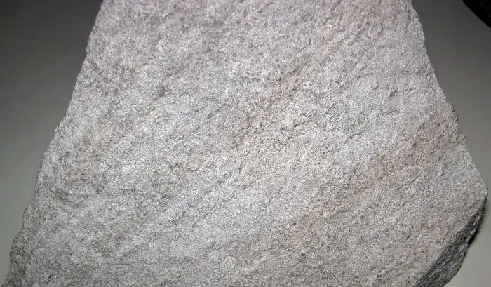 Limestone raw specimen 8